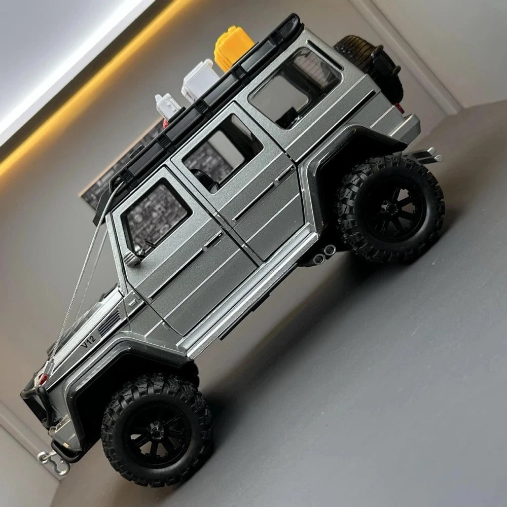 [TOY] 1:24 Mercedes-Brabus 2017 G550 4×4 Silver Model Car Die-Cast