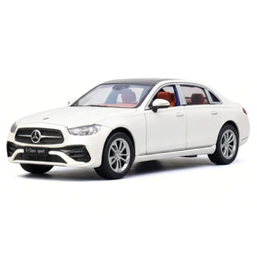 [TOY] 1:24 Mercedes-Benz 2017 E400 C238 ホワイト モデルカー Die-Cast