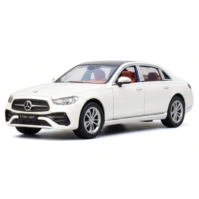 [TOY] 1:24 Mercedes-Benz 2017 E400 C238 ホワイト モデルカー Die-Cast