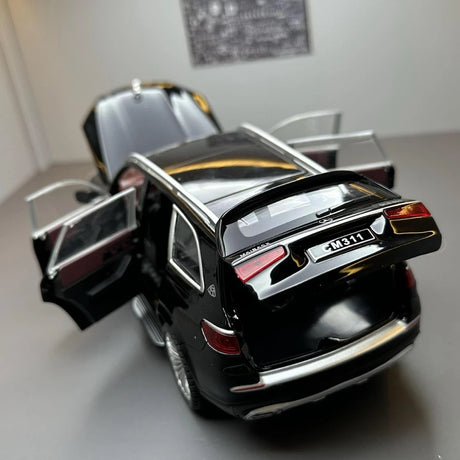 [TOY] 1:24 Mercedes-Maybach 2021 GLS600 nero modellino di auto Die-Cast