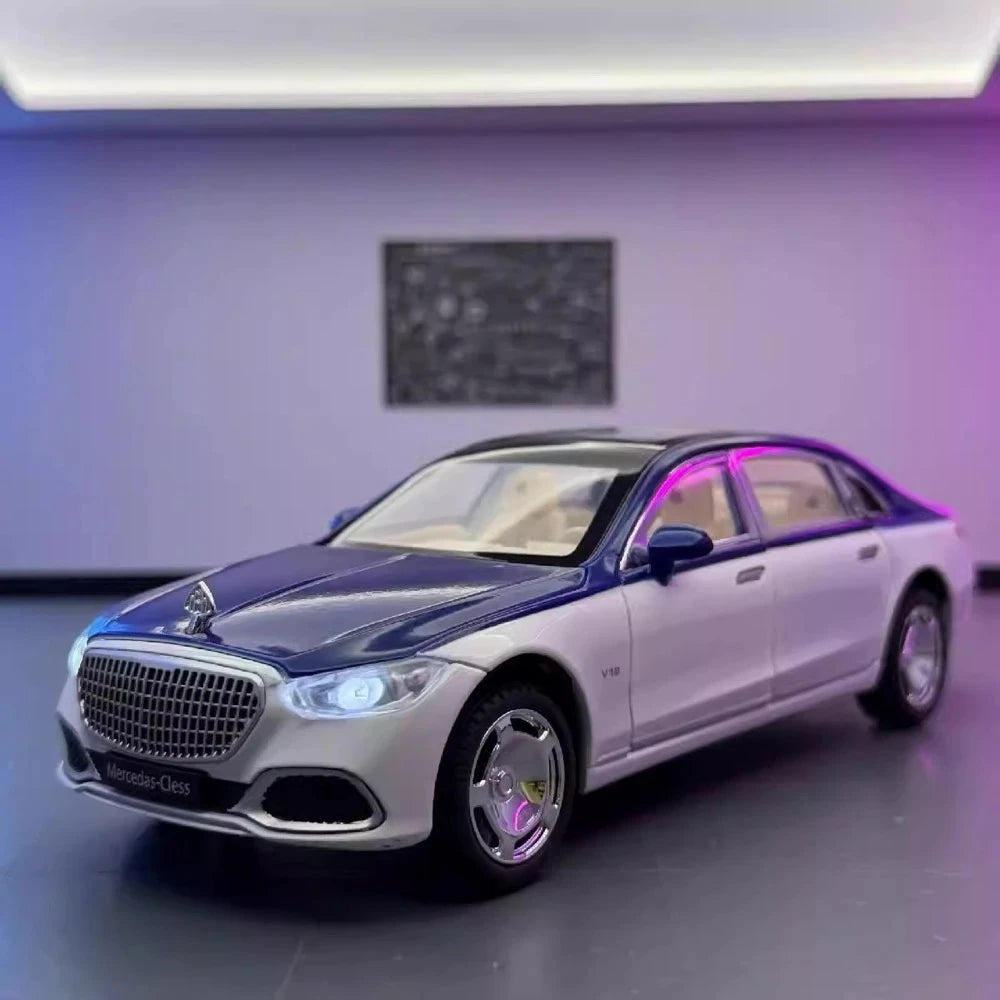 Mercedes-Maybach 2021 S680 Blue 1:24 – Valuvalettu näyttömalli