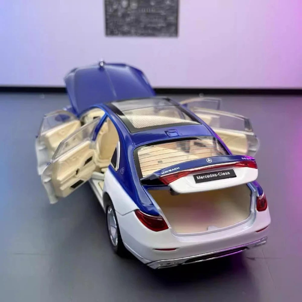 Mercedes-Maybach 2021 S680 Blue 1:24 – Valuvalettu näyttömalli