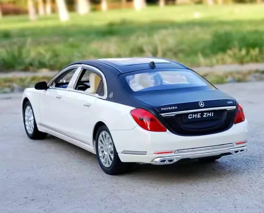 [TOY] 1:24 Mercedes-Maybach 2023 S600 Black White Model Car Die-Cast