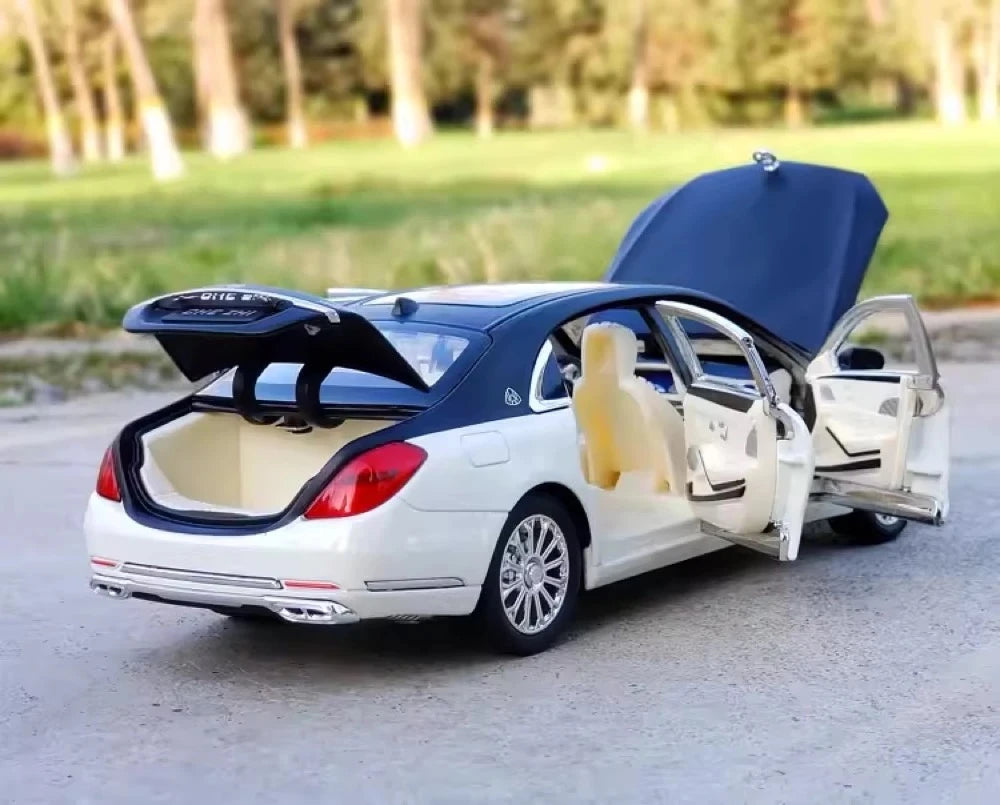 [TOY] 1:24 Mercedes-Maybach 2023 S600 Black White Model Car Die-Cast