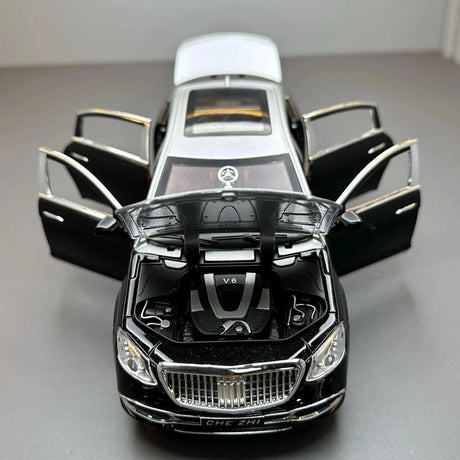 Mercedes-Maybach 2023 S600 Silver Black 1:24 – Modello espositivo in pressofusione