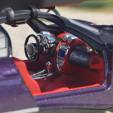 [TOY] 1:24 Pagani 2012 Huayra viola modellino di auto Die-Cast