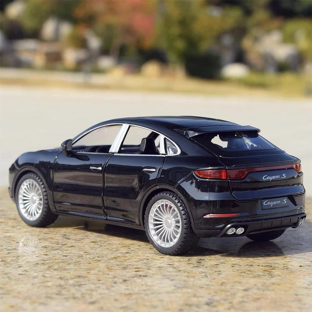 [TOY] 1:24 Porsche 2017 Cayenne S Black Model Car Die-Cast