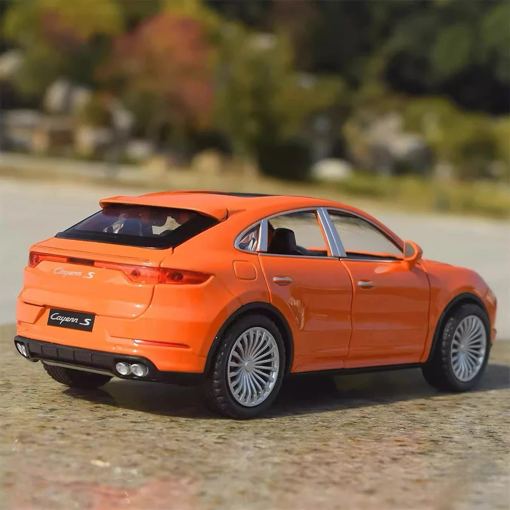 [TOY] 1:24 Porsche 2017 Cayenne S Orange Model Car Die-Cast