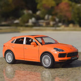 [TOY] 1:24 Porsche 2017 Cayenne S Orange Model Car Die-Cast