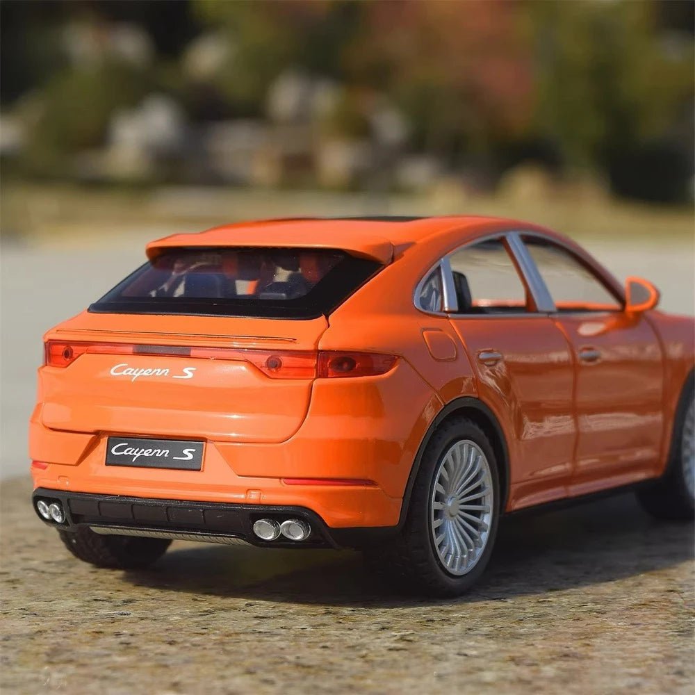 [TOY] 1:24 Porsche 2017 Cayenne S Orange Model Car Die-Cast