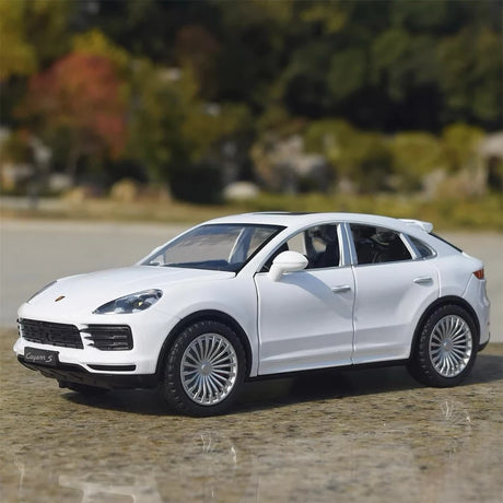 Porsche 2017 Cayenne S White 1:24 – model wyświetlacza odlewany z odlewu