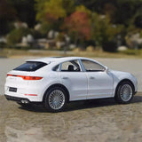 [TOY] 1:24 Porsche 2017 Cayenne S White Model Car Die-Cast