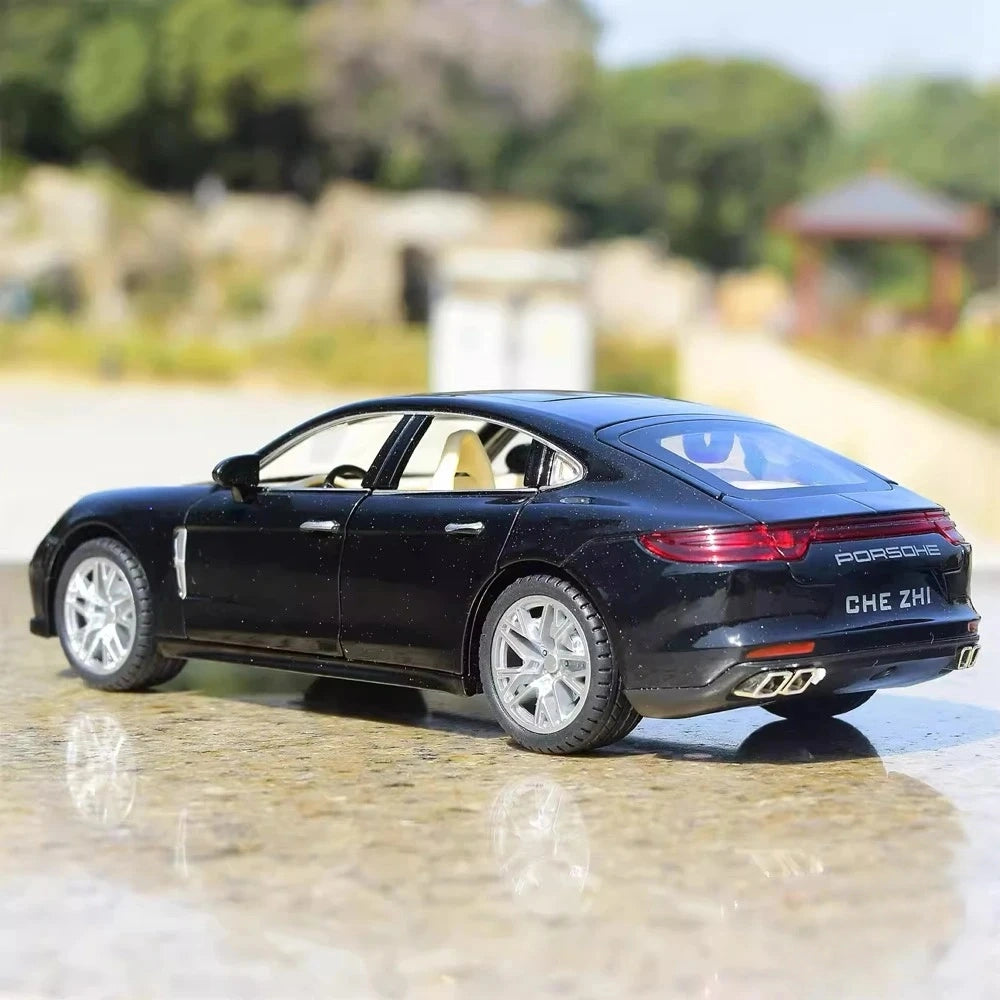 [TOY] 1:24 Porsche 2017 Panamera Black Model Car Die-Cast