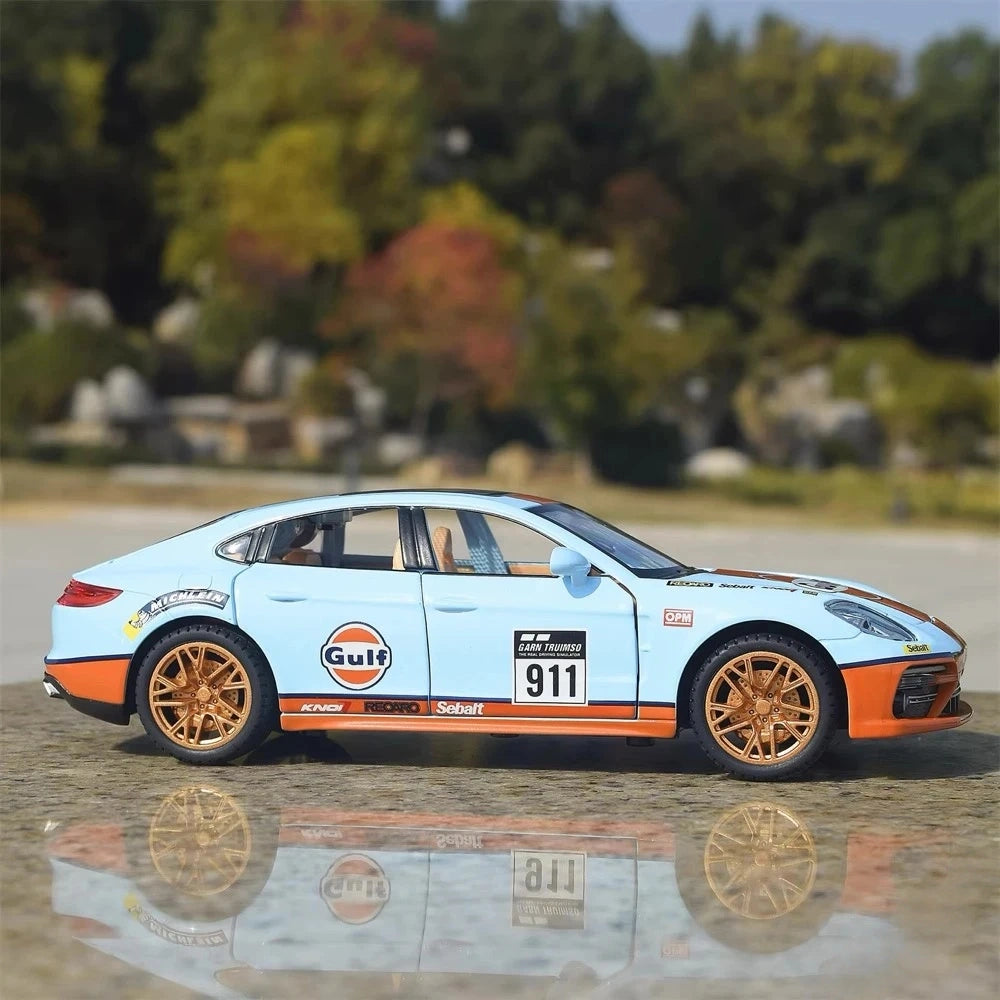 [TOY] 1:24 Porsche 2017 Panamera Gulf modellbil Die-Cast