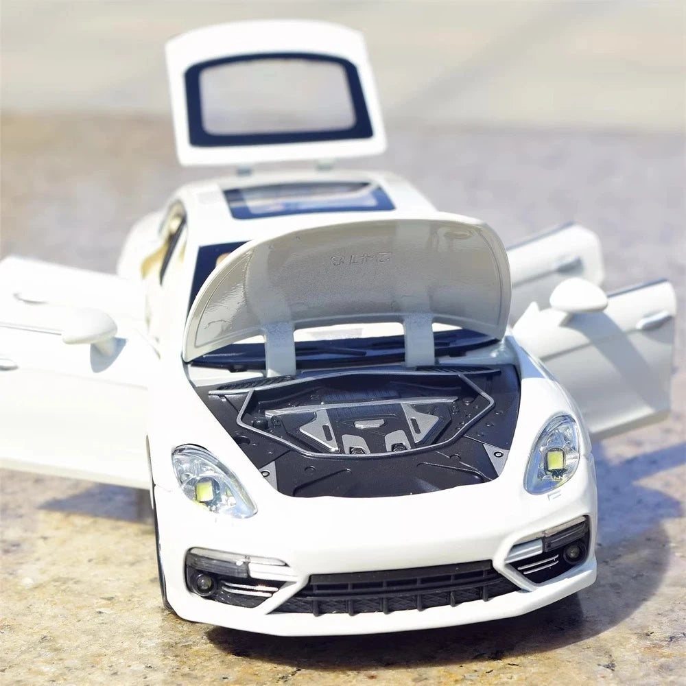 [TOY] 1:24 Porsche 2017 Panamera vit modellbil Die-Cast