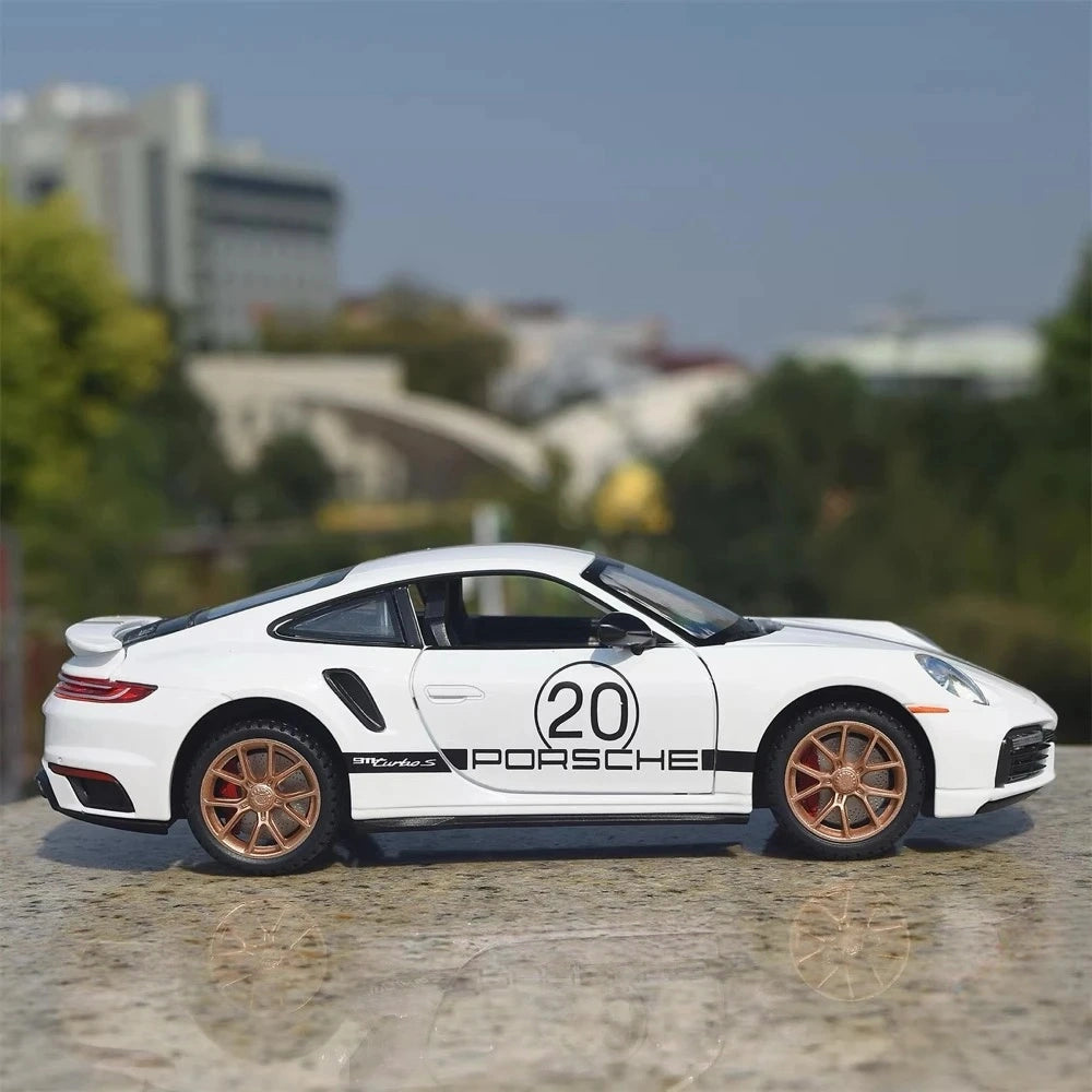 [TOY] 1:24 Porsche 2021 911 Turbo S White Model Car Die-Cast