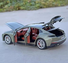 [TOY] 1:24 Porsche 2024 Panamera Green Model Car Die-Cast