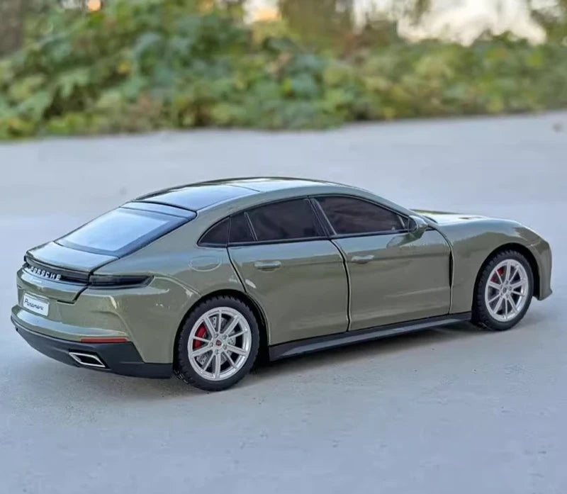 [TOY] 1:24 Porsche 2024 Panamera Green Model Car Die-Cast