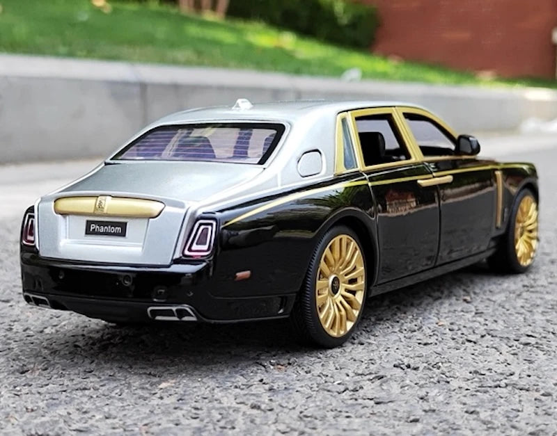 [TOY] 1:24 Rolls-Royce 2017 Phantom Mansory Black & Silver Model Car Die-Cast