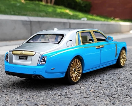 Rolls-Royce 2017 Phantom Mansory Blue &amp; Silver 1:24 – model wyświetlacza odlewany z metalu