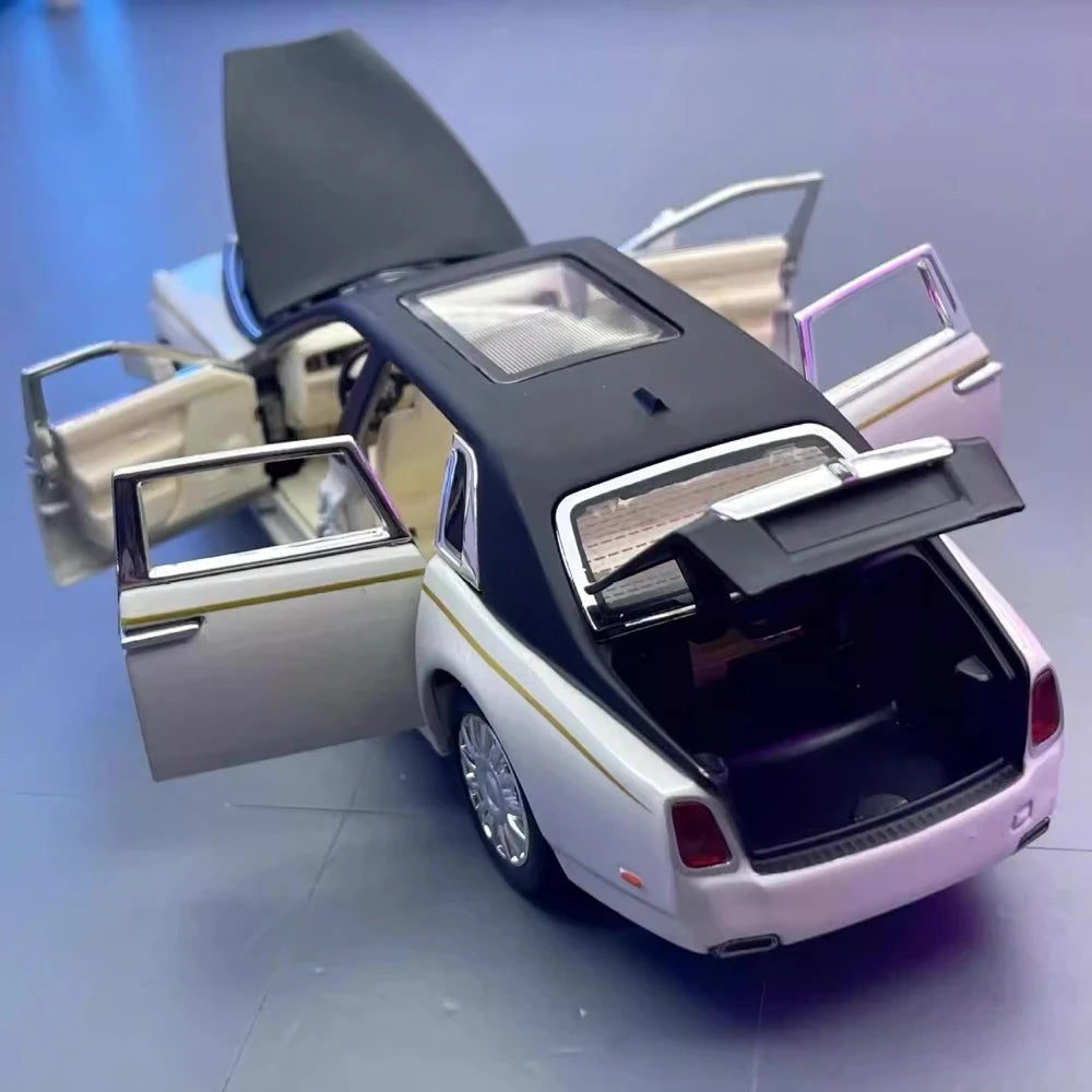 [TOY] 1:24 Rolls-Royce 2017 Phantom White Model Car Die-Cast