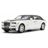Rolls-Royce 2017 Phantom White 1:24 – model wyświetlacza odlewany z odlewu