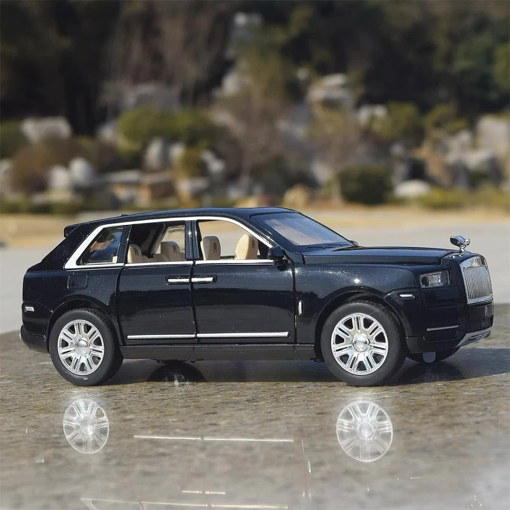 [TOY] 1:24 Rolls-Royce 2018 Cullinan Black Model Car Die-Cast