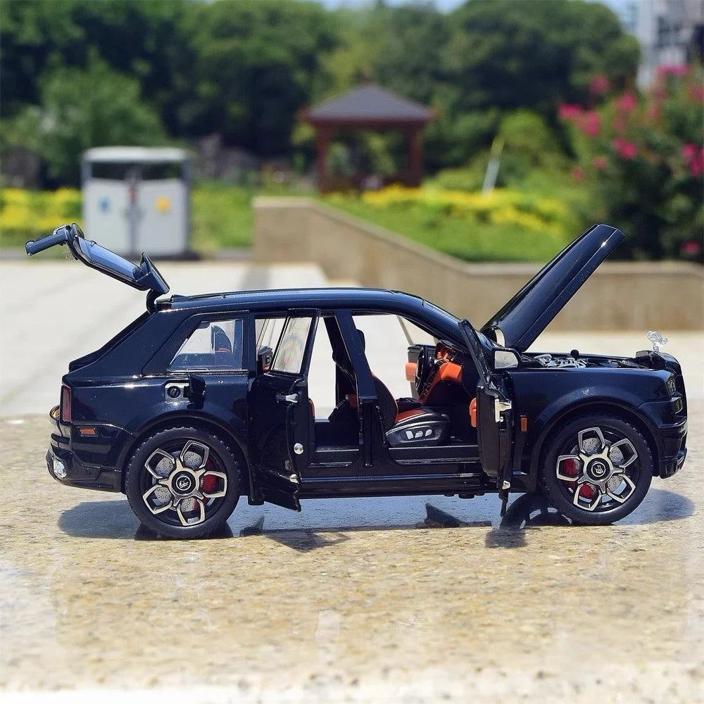 [TOY] 1:24 Rolls-Royce 2019 Cullinan Black Model Car Die-Cast