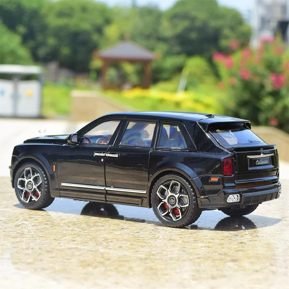 [TOY] 1:24 Rolls-Royce 2019 Cullinan Black Model Car Die-Cast