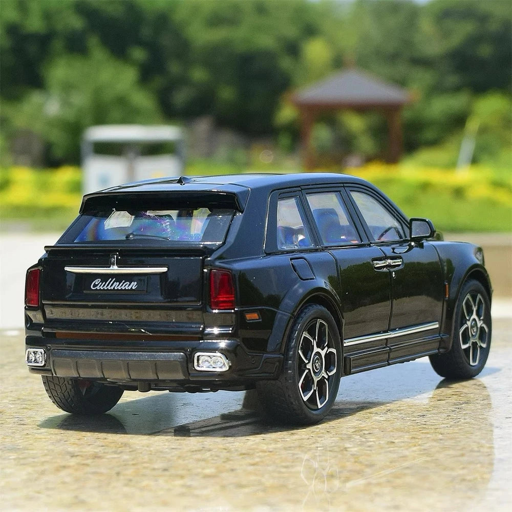 [TOY] 1:24 Rolls-Royce 2019 Cullinan Black Model Car Die-Cast