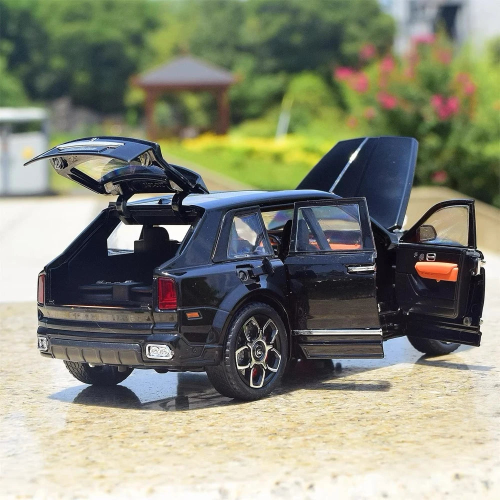 [TOY] 1:24 Rolls-Royce 2019 Cullinan Black Model Car Die-Cast