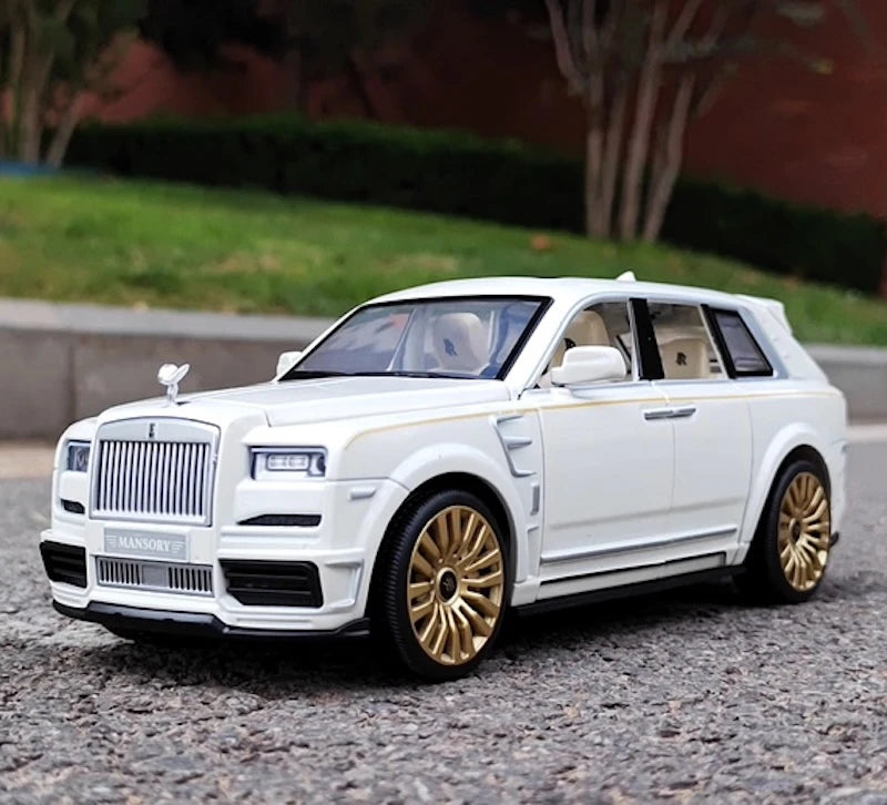 [TOY] 1:24 Rolls-Royce 2020 Cullinan Mansory White Model Car Die-Cast