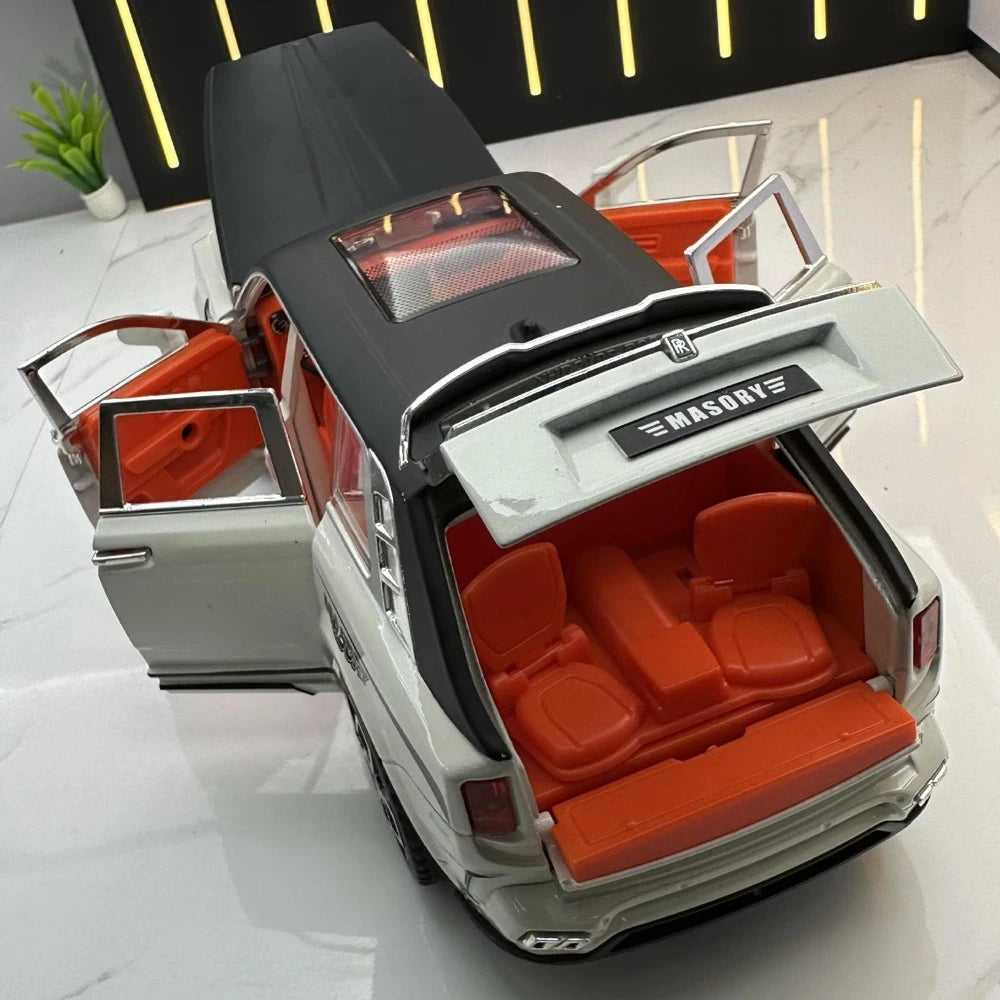 [TOY] 1:24 Rolls-Royce 2020 Cullinan Mansory White & Black Model Car Die-Cast
