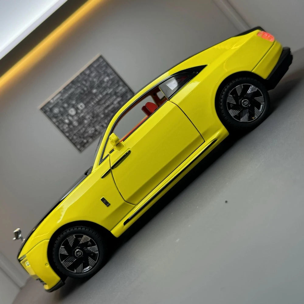 [TOY] 1:24 Rolls-Royce 2022 Spectre giallo modellino di auto Die-Cast