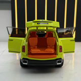 [TOY] 1:24 Rolls-Royce 2023 Cullinan Series II Green Model Car Die-Cast