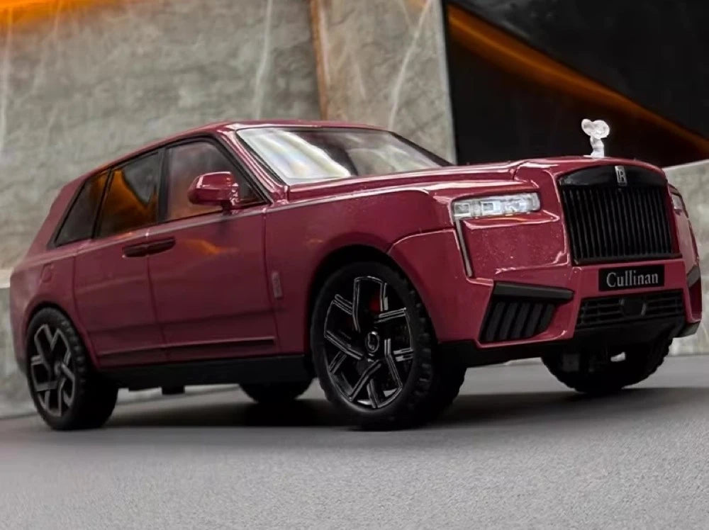 [TOY] 1:24 Rolls-Royce 2023 Cullinan Series II Pink pienoismalli Die-Cast
