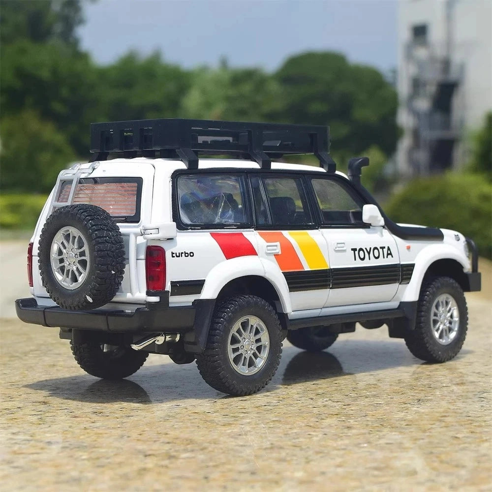 [TOY] 1:24 Toyota 1990 Land Cruiser LC80 White Model Car Die-Cast