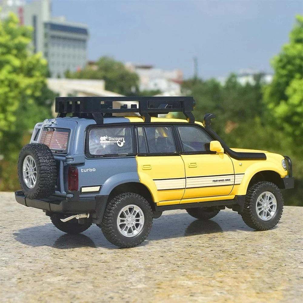 [TOY] 1:24 Toyota 1990 Land Cruiser LC80 Yellow Model Car Die-Cast