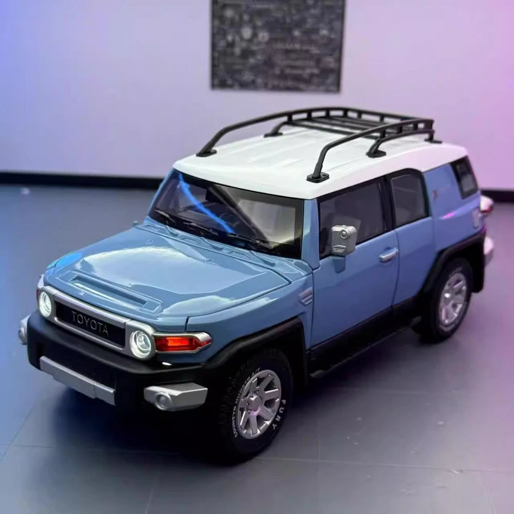 [TOY] 1:24 Toyota 2007 FJ Cruiser Blue Model Car Die-Cast