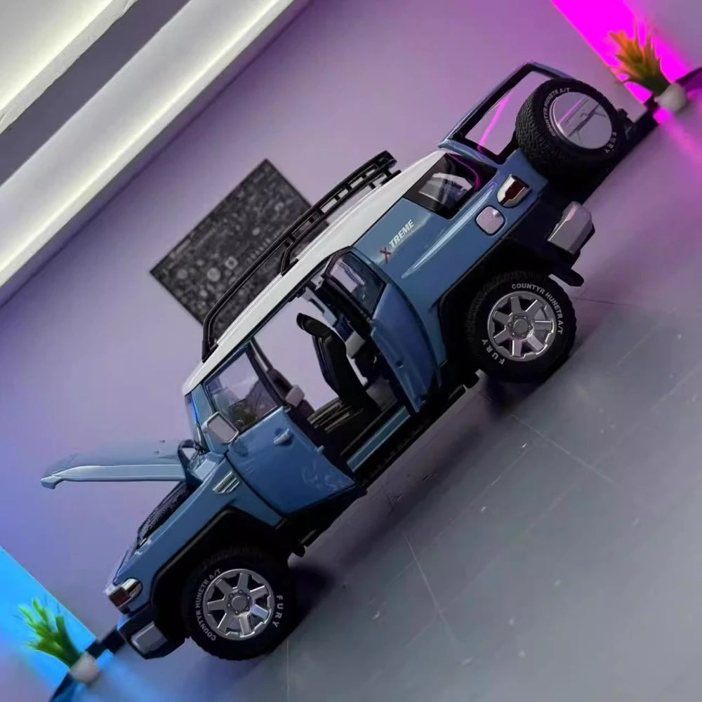 [TOY] 1:24 Toyota 2007 FJ Cruiser Blue Model Car Die-Cast
