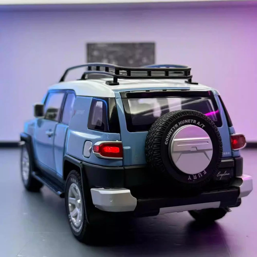 [TOY] 1:24 Toyota 2007 FJ Cruiser Blue Model Car Die-Cast