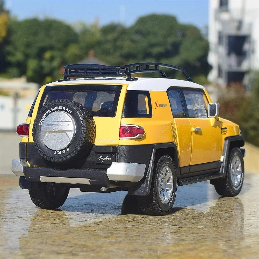 [TOY] 1:24 Toyota 2007 FJ Cruiser giallo modellino di auto Die-Cast