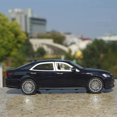 [TOY] 1:24 Toyota 2012 Crown S210 Black Model Car Die-Cast