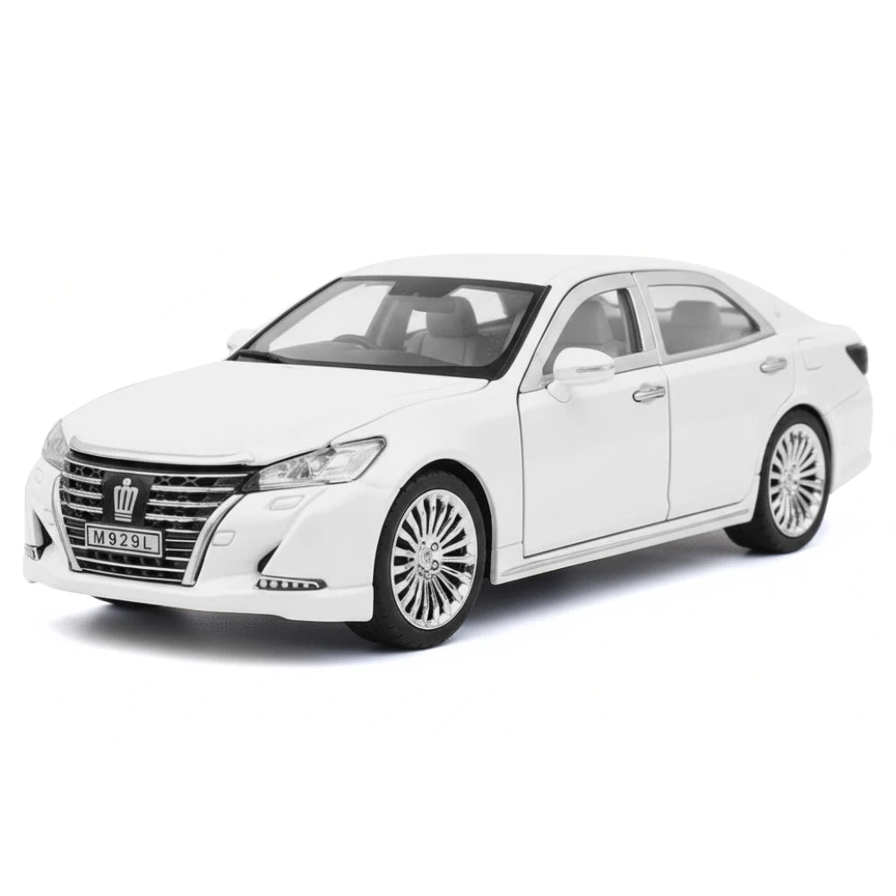 [TOY] 1:24 Toyota 2012 Crown S210 White Model Car Die-Cast
