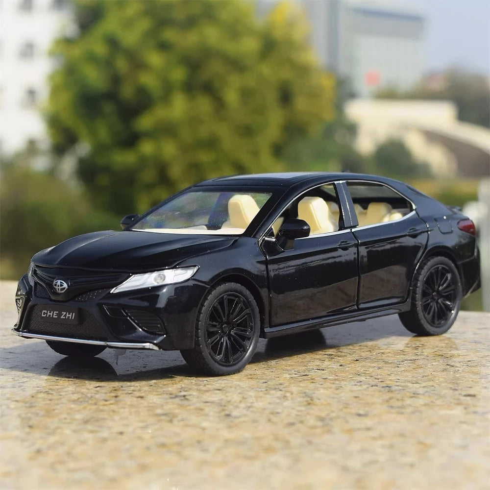 [TOY] 1:24 Toyota 2017 Camry XV70 Black Model Car Die-Cast