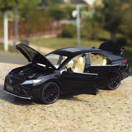 [TOY] 1:24 Toyota 2017 Camry XV70 Black Model Car Die-Cast
