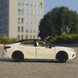 [TOY] 1:24 Toyota 2017 Camry XV70 White Model Car Die-Cast