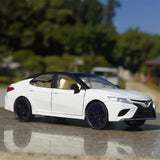 [TOY] 1:24 Toyota 2017 Camry XV70 White Model Car Die-Cast