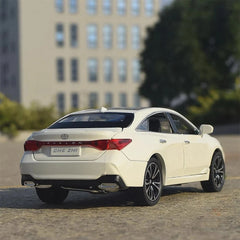[TOY] 1:24 Toyota 2018 Avalon XX50 White Model Car Die-Cast