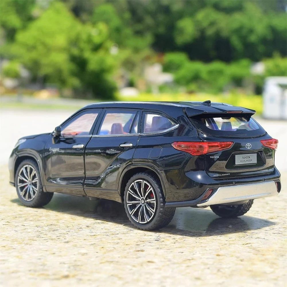 [TOY] 1:24 Toyota 2019 Highlander XU70 nero modellino di auto Die-Cast